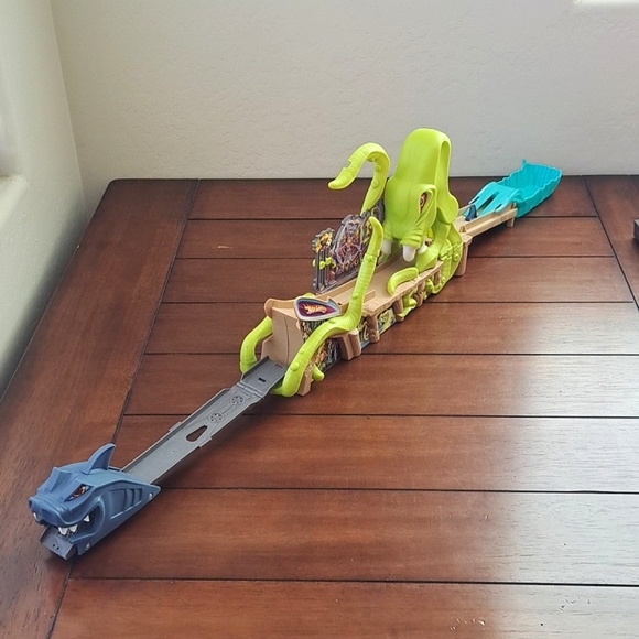 Hot Wheels Flip n Go Track Octopark 2006 Mattel Y2k Toy set - Picture 2 of 11